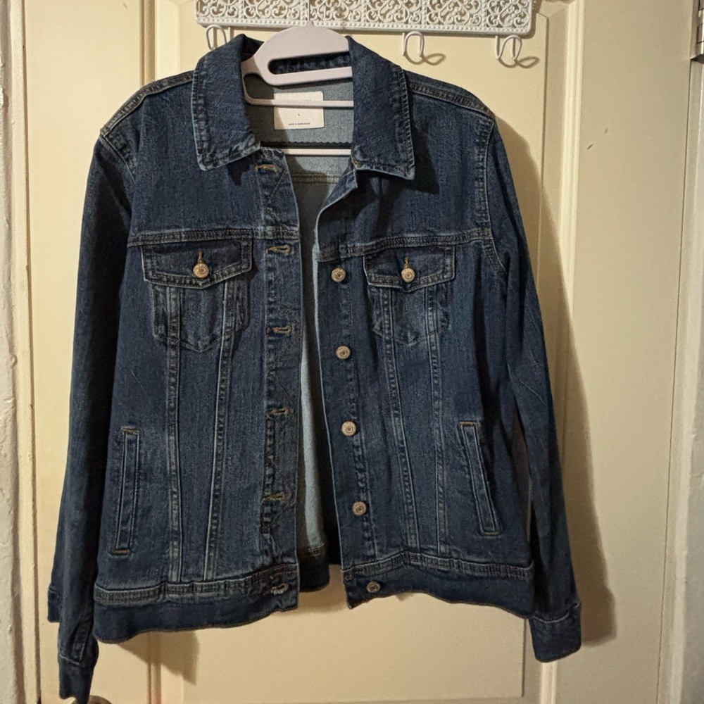 Old Navy Jean Jacket Large